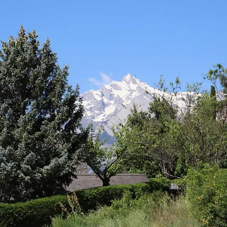Splendid Penthouse With Private Terrace & Pkg At The Foot Of The Castles Apartment Sion