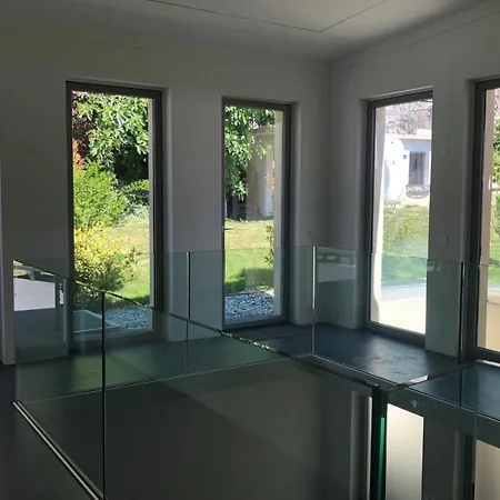 Apartment Splendid Penthouse With Private Terrace & Pkg At The Foot Of The Castles *